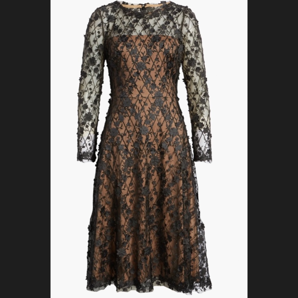 NWOT Tadashi Shoji Long Sleeve Lace Cocktail Dress in Black/Nude - Picture 7 of 9